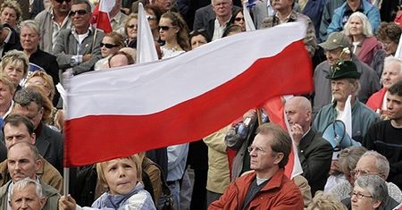 Urzędy na biało-czerwono