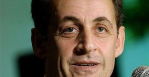 Sarkozy obiecuje porozmawiać z Putinem o Czeczenii