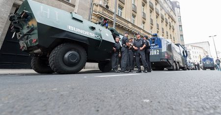 Turcja: ponad 2 tys. policjantów zwolnionych w związku z puczem