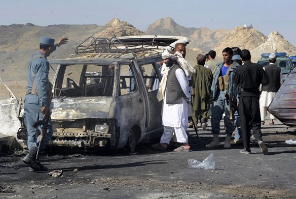 Afganistan: 7 pasażerów mikrobusu zginęło w wyniku ataku talibów