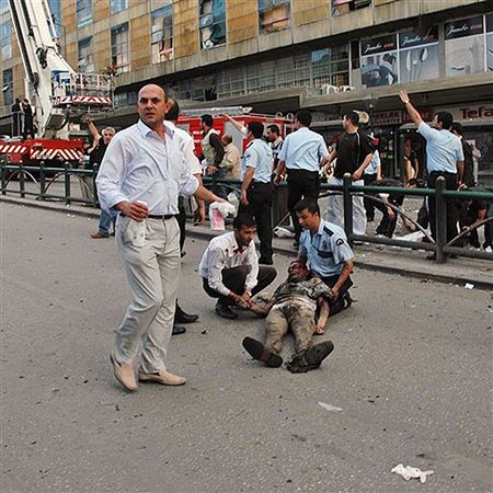 Pięć osób zginęło w wybuchu w centrum Ankary