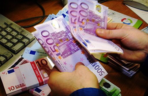Polacy chcieli wywieźć 341 tys. euro na Białoruś