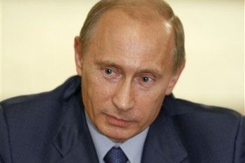 Władimir Putin przyłapany na kradzieży w sklepie
