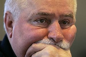 Wałęsa: za wypowiedź o "Bolku" Lech Kaczyński powinien być usunięty z urzędu