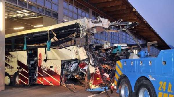 Nie wiadomo jeszcze, jaka była przyczyna wypadku.