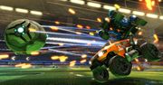 Microsoft jest gotowy na multiplayer między Playstation 4 a Xboksem One. Tylko czemu nikt nie słucha?