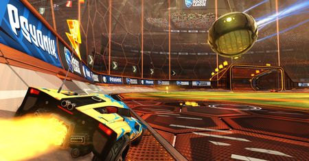 Zazdrościcie Rocket League grającym na PC i PS4? Gra "na 100% trafi na inne platformy"