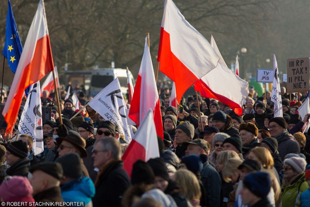 "3 razy weto". Demonstracja przed Pałacem Prezydenckim