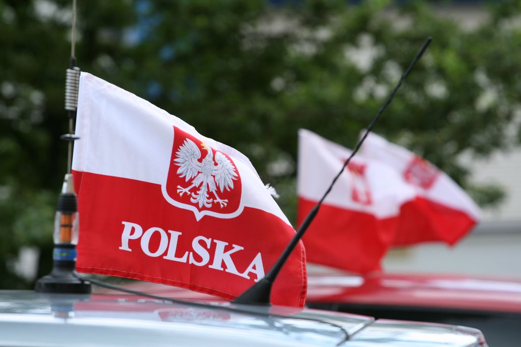 Niepowodzenia Polski w sondażu. Rządy PiS obok okupacji przez ZSRR