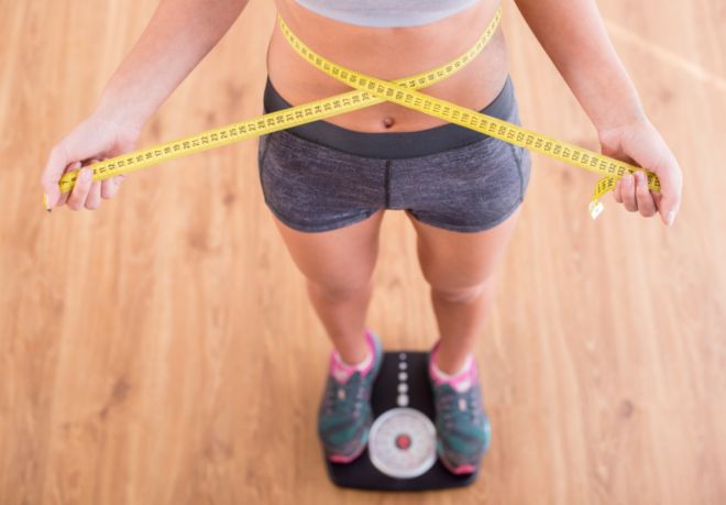 Jak schudnąć 10 kilogramów? Dieta odchudzająca i ćwiczenia