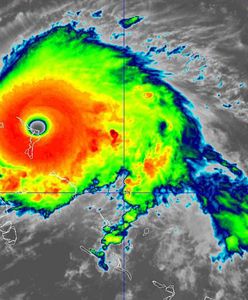 Pogoda. Huragan Dorian uderzył w Bahamy. 350 km/h i katastrofalne fale