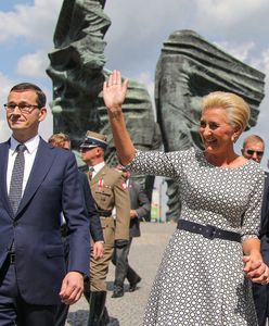 15 sierpnia. Defilada 2019 w Katowicach. Agata Kornhauser-Duda przyciągała wzrok