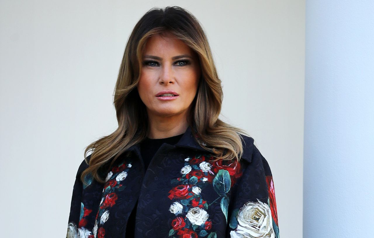 Melania Trump w zaskakującej kreacji. Łudzące podobieństwo do Agaty Kornhauser-Dudy