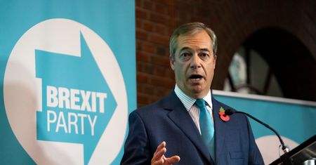 Brexit. Eurosceptycy na Wyspach nie próżnują. "Johnson, odrzuć umowę!"