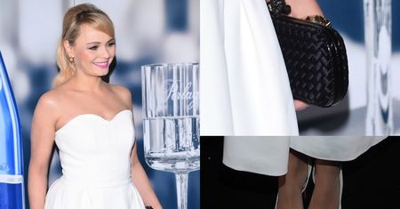Agnieszka Jastrzębska w białej stylizacji na pokazie BOHOBOCO