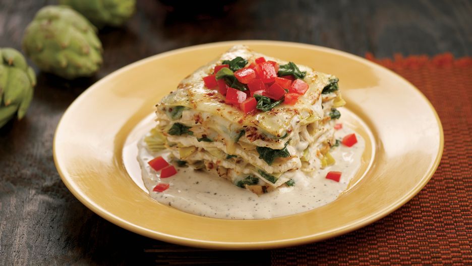 Lasagne z młodą kapustą i kurczakiem. Wioseny obiad