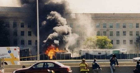 FBI ujawnia nowe zdjęcia z ataku na Pentagon