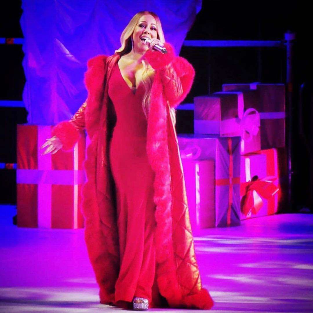 Mariah Carey w Londynie na świątecznym koncercie