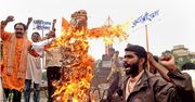 Wyjechał do Indii pomagać trędowatym. Fanatycy spalili go żywcem z dwójką dzieci