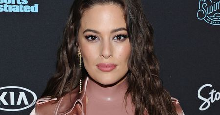 Prosto z sypialni na ściankę. Ashley Graham na imprezie "Sports Illustrated"