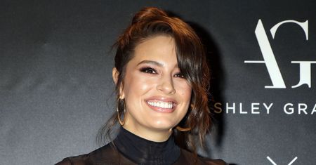 Ashley Graham pokazuje, jak uwodzić mężczyzn. Patrzcie i uczcie się