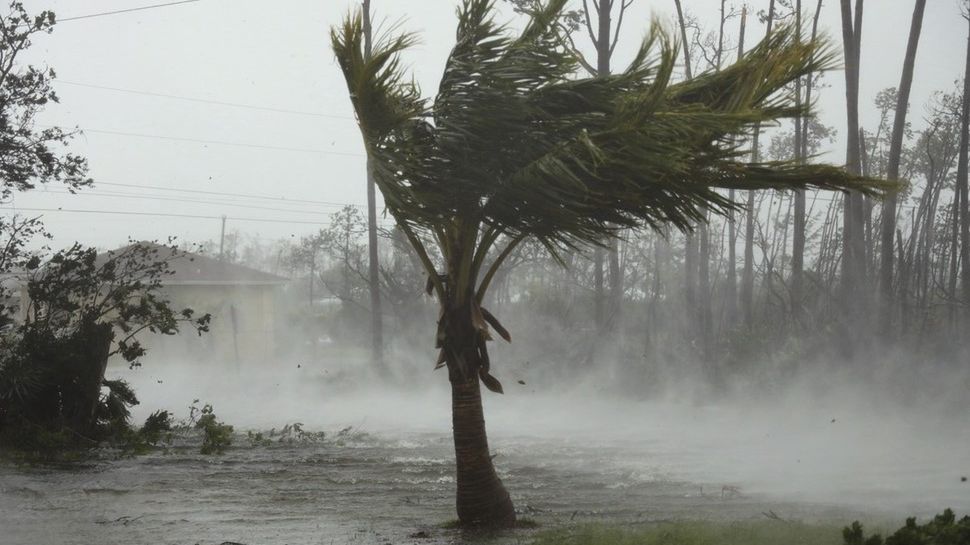 huragan dorian bahamy