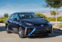 Ruszyła sprzedaż Toyoty Mirai, pierwszego seryjnego samochodu na wodór