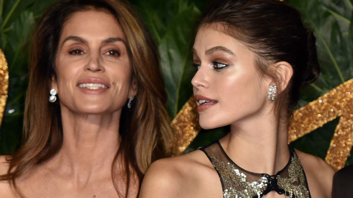 Kaia Gerber chwali się ogromnym ciążowym brzuchem. 20-letnia córka Cindy Crawford szykuje się do roli mamy