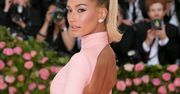 Hailey Bieber miała trzy suknie ślubne. W końcu pokazała ostatnią z kreacji