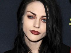 Frances Bean Cobain - córka lidera Nirvany na premierze dokumentu o swoim ojcu