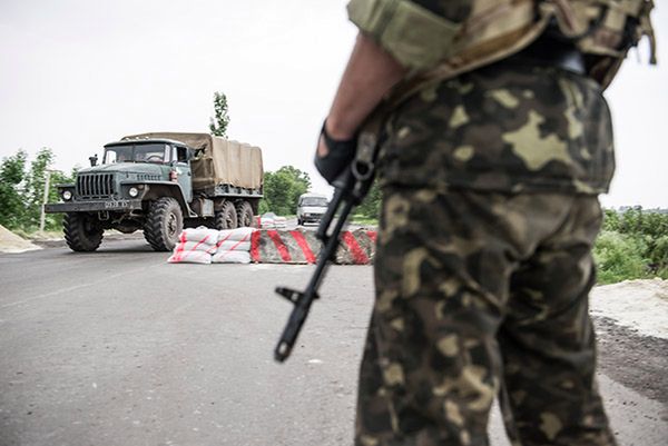 Ukraina: żołnierze zabili swoich kolegów. Starali się ukryć zbrodnię