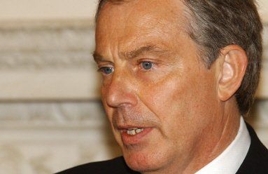 Blair zapowiada "zmianę strategii" w Iraku