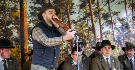 W Goraju znów wabili jelenie – FOTO