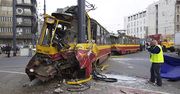 Tramwaj uderzył w słup