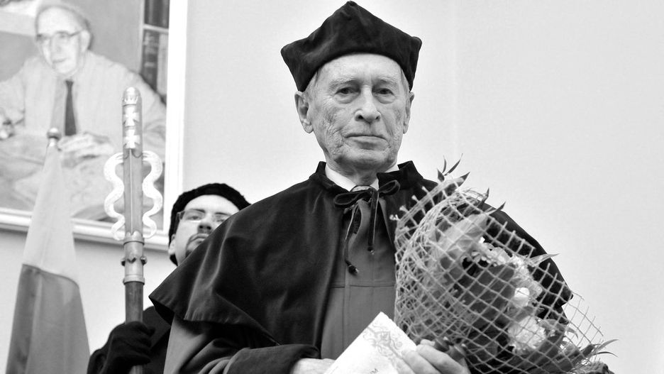 Profesor przez wiele lat kierował Kliniką Chirurgii Ogólnej, Gastroenterologii i Endokrynologii