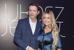 Eleganccy Majdanowie na ściance. Czują modowe trendy