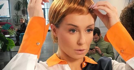 Małgorzata Rozenek pokazała się w krótkich rudych włosach. Fani: Jak Katarzyna Zielińska
