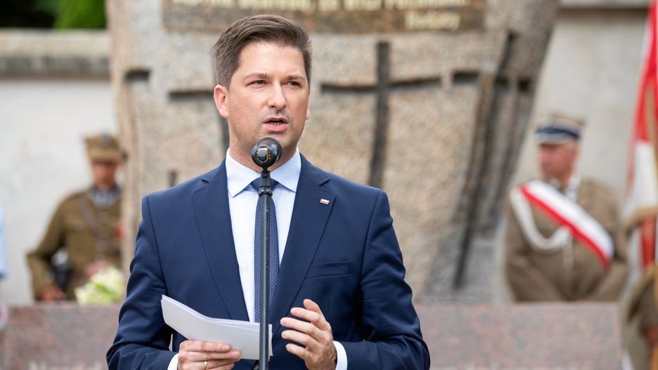 Sylwester Tułajew miał złamać dwa przepisy prawa wyborczego