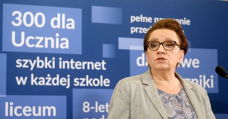 Strajk nauczycieli. Urzędnicy MEN otrzymywali nagrody