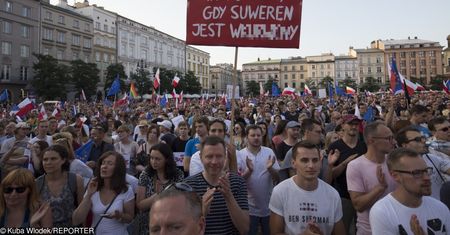 Strajki, protesty, pikiety, manifestacje. Dla PiS-u szykuje się wiosna ludów