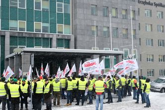 Zamieszanie w JSW. Radny z PiS pisze list do ministra energii, a związki zawodowe strajkują