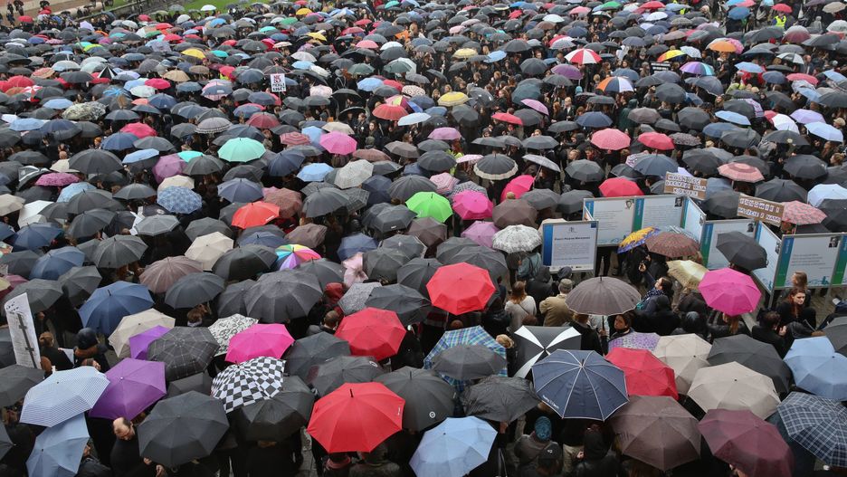 Organizatorka i inicjatorka Ogólnopolskiego Strajku Kobiet zabiega o miejsce na listach wyborczych do Sejmu. Czarny Protest, Warszawa, 03.10.2016 r.