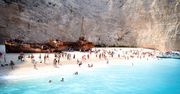 Osunął się klif na popularnej plaży. Co najmniej jedna osoba została ranna