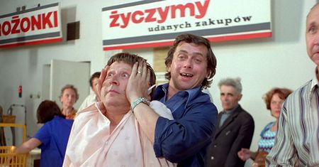 Niełatwy quiz filmowy. Rozpoznasz film z Januszem Gajosem po kadrze?