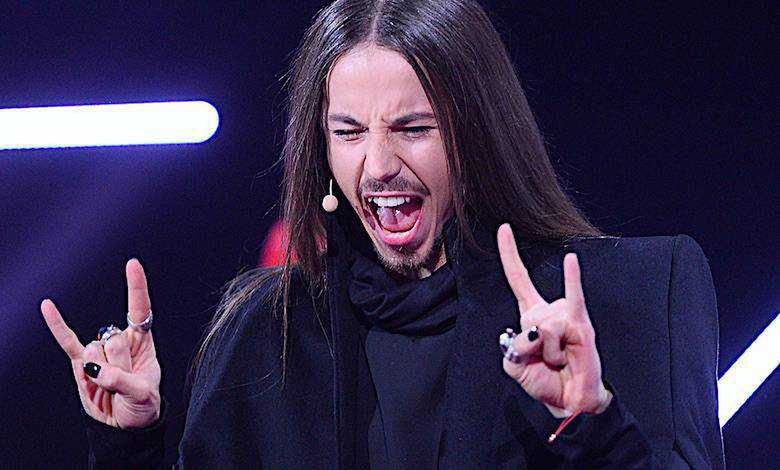 Michał Szpak pieniądze i wiara