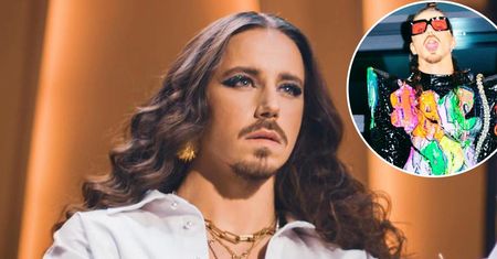 Michał Szpak pojawił się na tarasie w TAKIM stroju, że sąsiadkom mocniej zabiły serca. Dawno nie widzieliśmy takiego przystojniaka