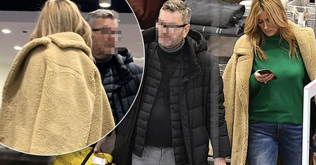 Karolina Szostak przyłapana z nowym przystojniakiem na zakupach! Oj, chyba zamieszkali już razem