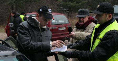 Można sprawdzić OC dowolnego samochodu
