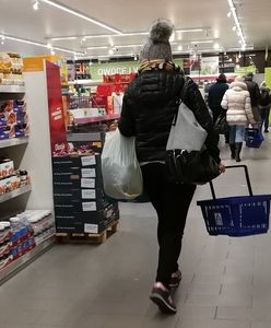 Koronawirus. Polacy skrócili czas robienia zakupów o 15 minut