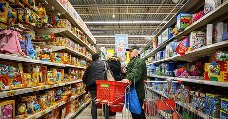 Polacy wciąż łatwo dają się nabrać na promocje. Widać to na przykładzie kobiet